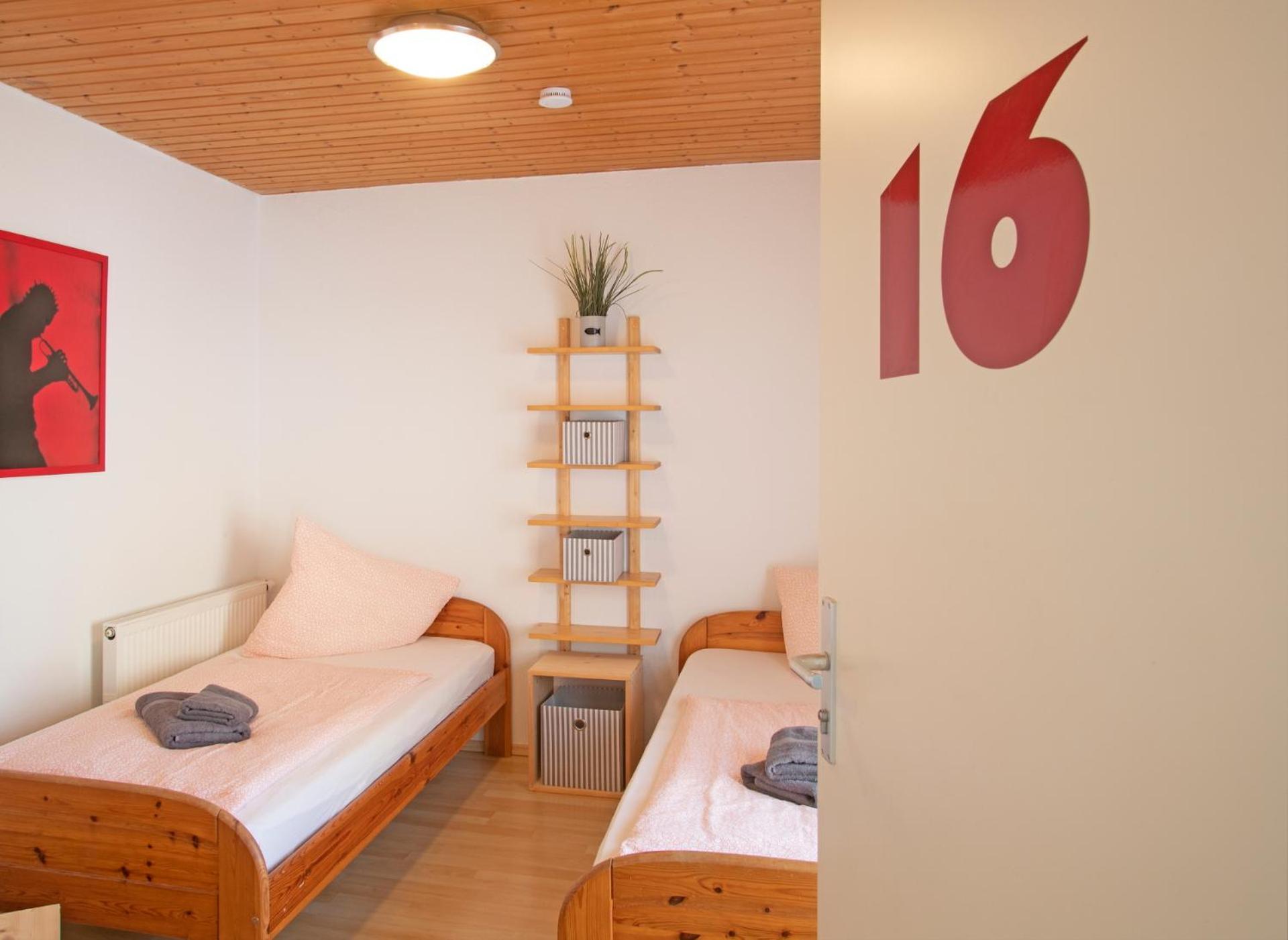 Hostel Westkueste Lindau  Buitenkant foto